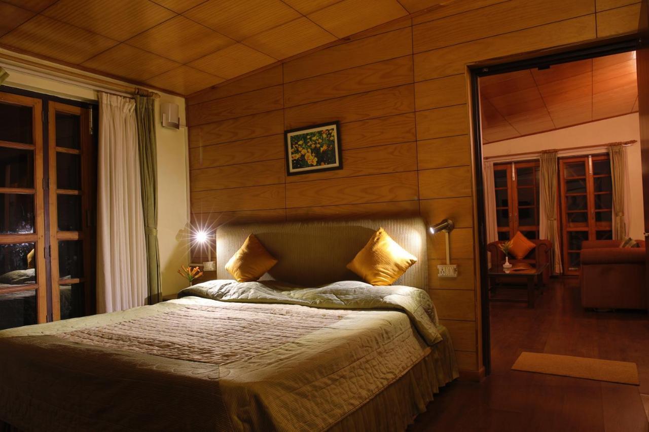 The Lake Resort Naukuchiatal Extérieur photo