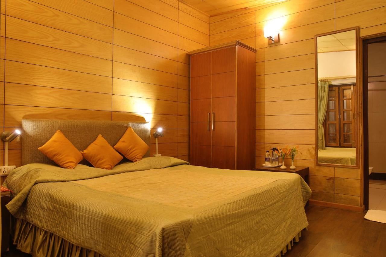 The Lake Resort Naukuchiatal Extérieur photo