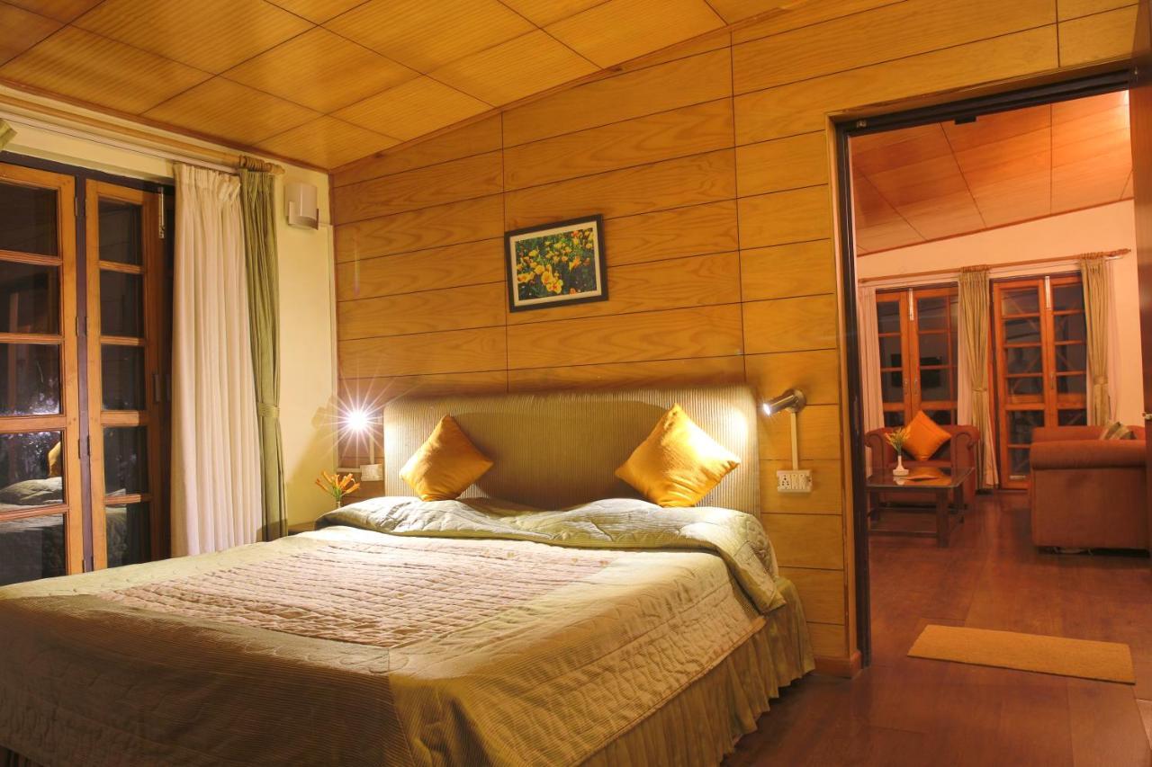 The Lake Resort Naukuchiatal Extérieur photo